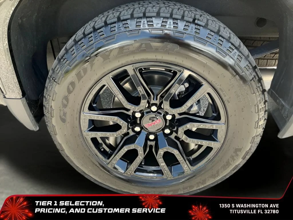 Used 2026 Onyx Black GMC Elevation image 38