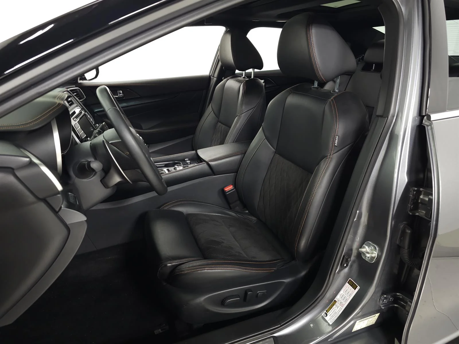 Used 2019 Gray Nissan 3.5 SR image 18