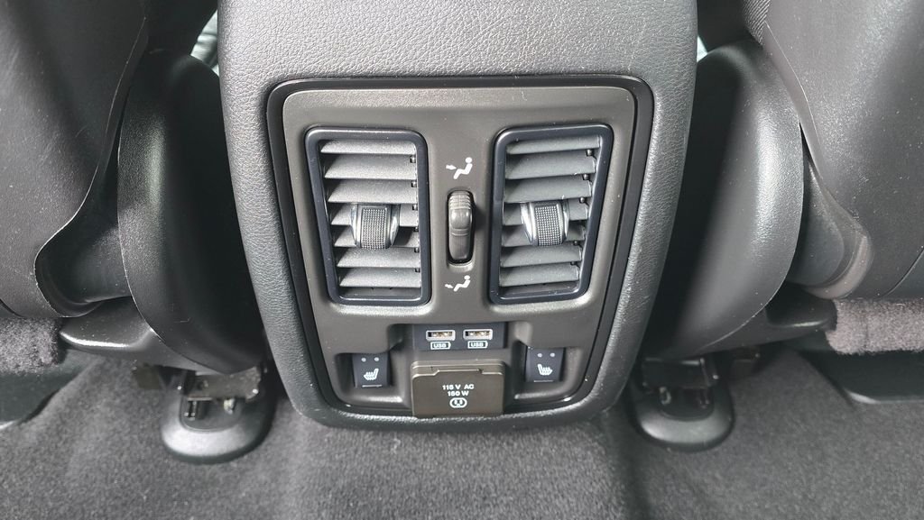 Used 2025 Night Moves Dodge R/T Plus image 19