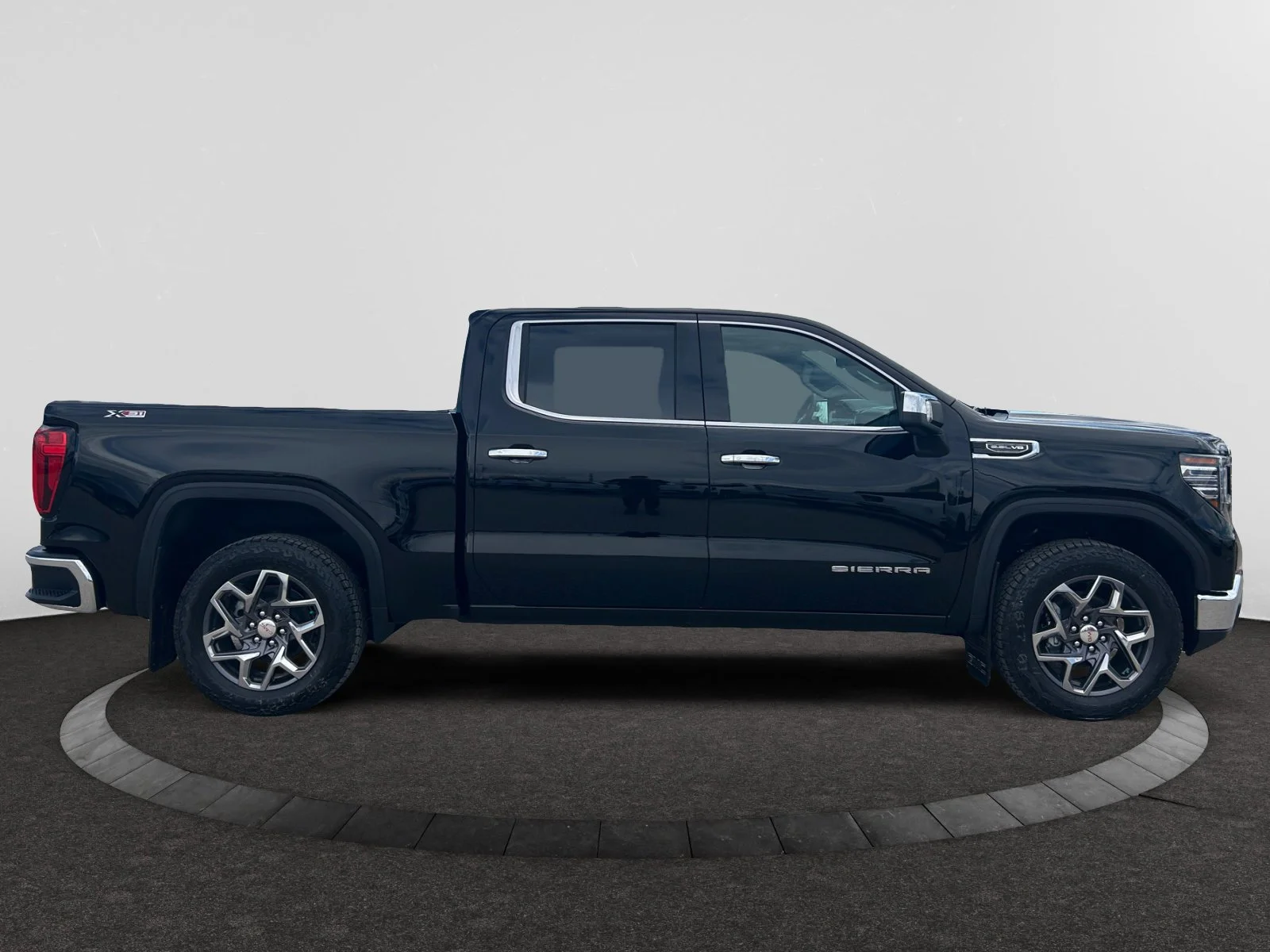 New 2026 Onyx Black GMC SLT image 6