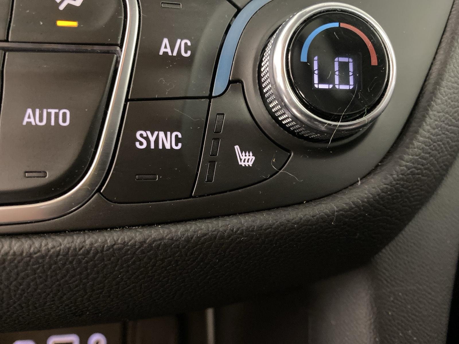 Used 2024  Chevrolet  image 20