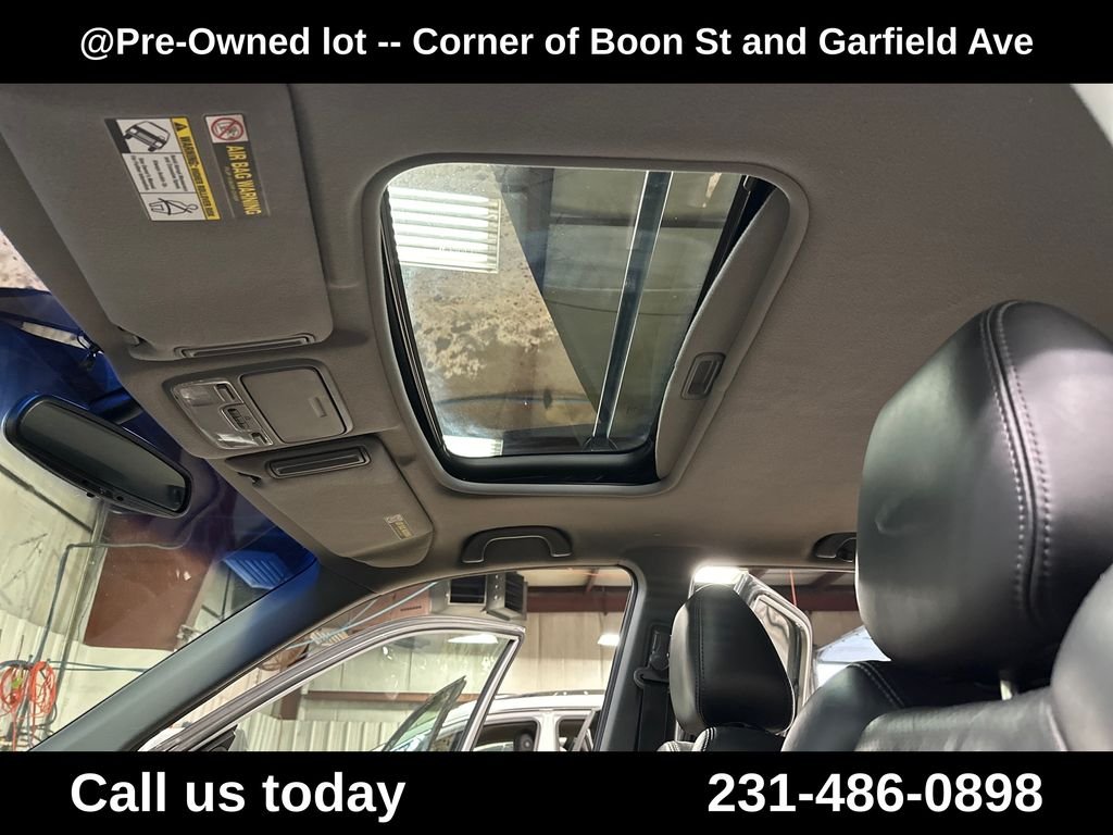 Used 2002  Acura 3.5L image 12