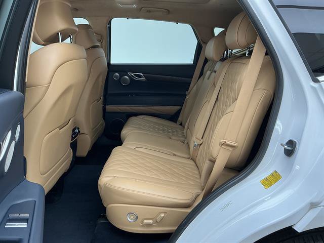 Certified Used 2024 Alta White Genesis PRESTIGE SIGNATUR image 19