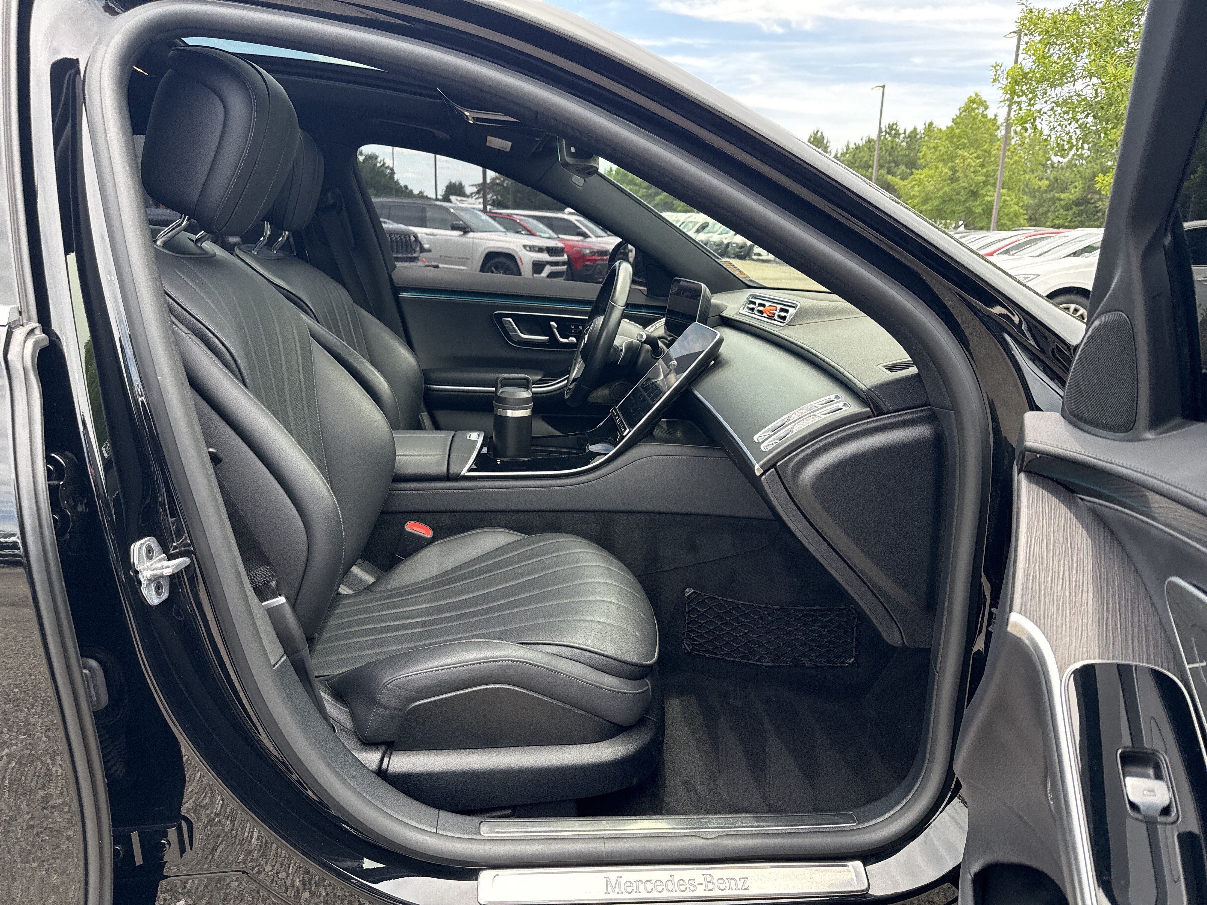 Used 2023 Black Mercedes-Benz S 500 image 13