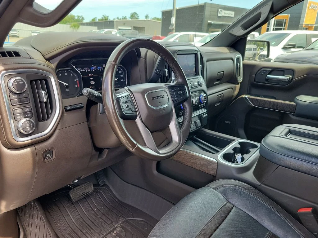 Used 2021 Dark Sky Metallic GMC Denali image 14