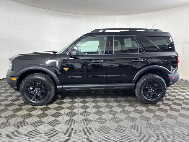New 2026 Shadow Black Ford Badlands image 7