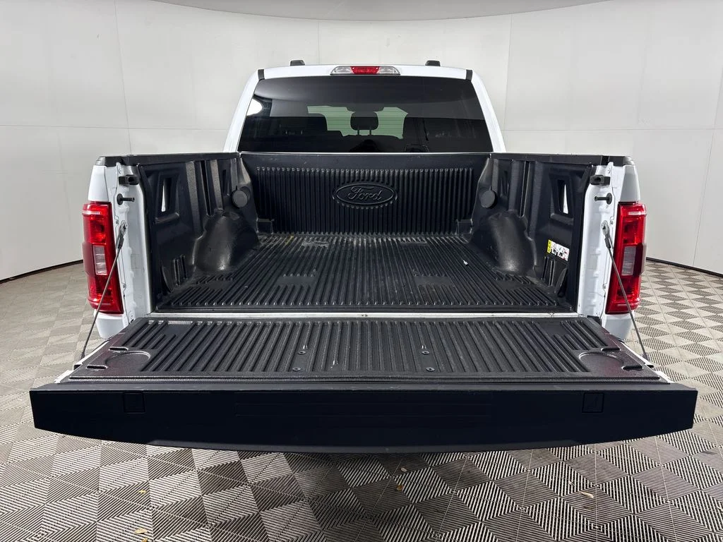 Certified Used 2022  Ford XLT image 26