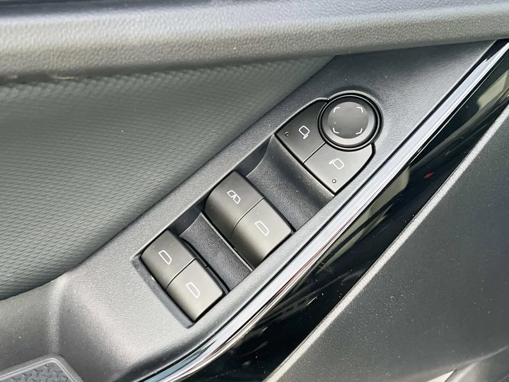 2026 Chevrolet Equinox LT - Photo 11