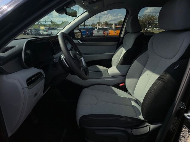 Certified Used 2025 Black Hyundai SE image 37