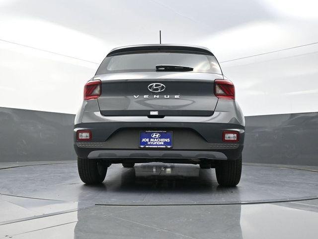 New 2026 Gray Hyundai SEL image 35
