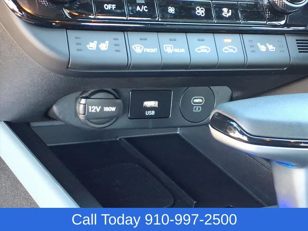 Used 2024 White Hyundai Limited image 26