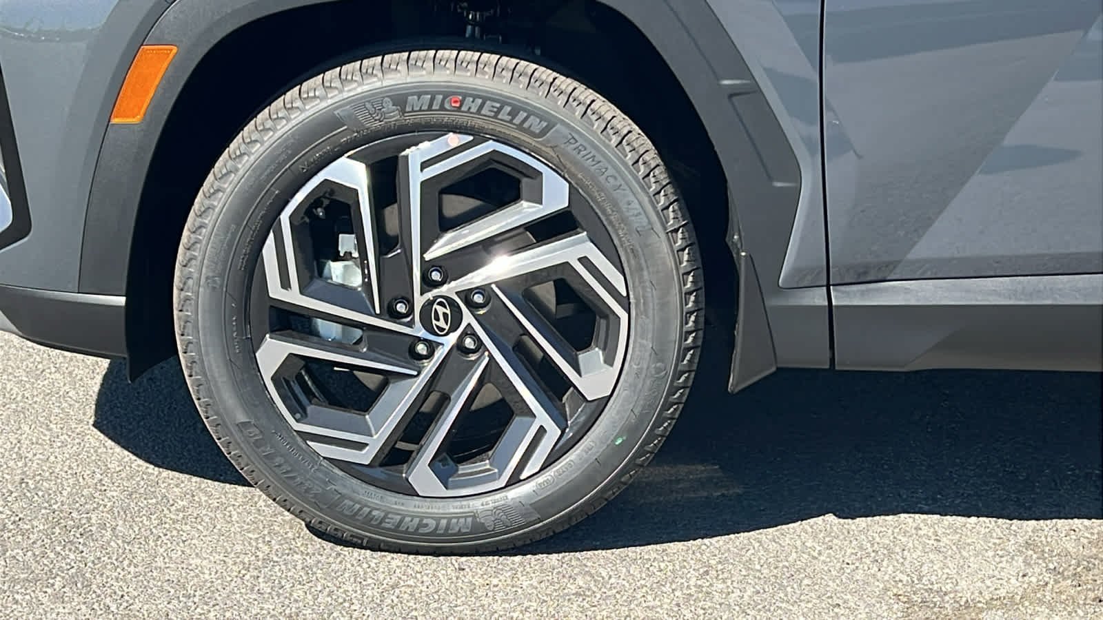 New 2026 Ecotronic Gray Hyundai SEL Plus AWD image 9
