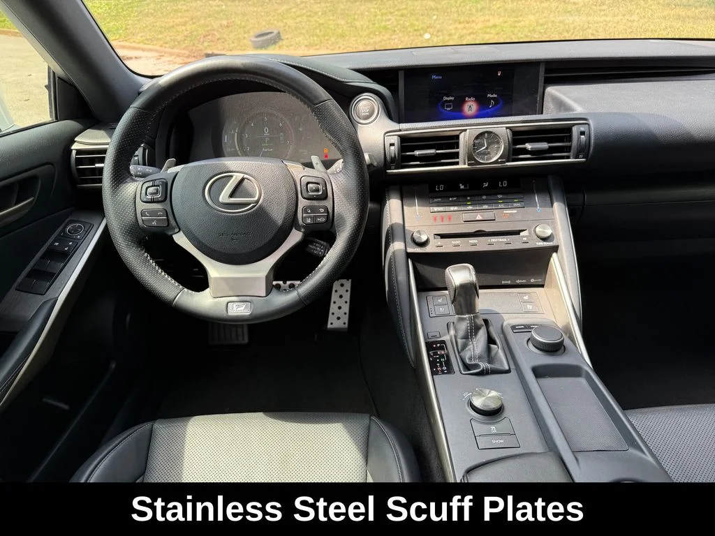 Used 2019 White Lexus 300 image 26