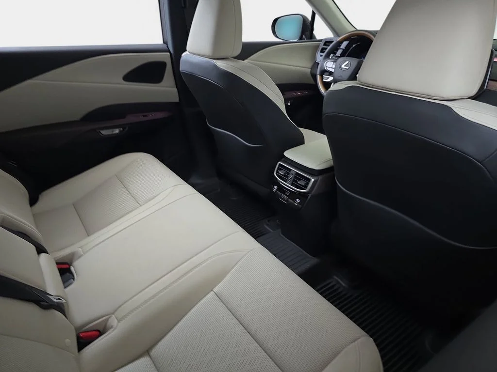 New 2026 Caviar Lexus PREMIUM PLUS image 11