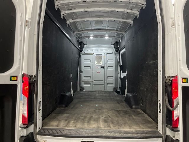 Used 2023 Oxford White Ford Base image 25