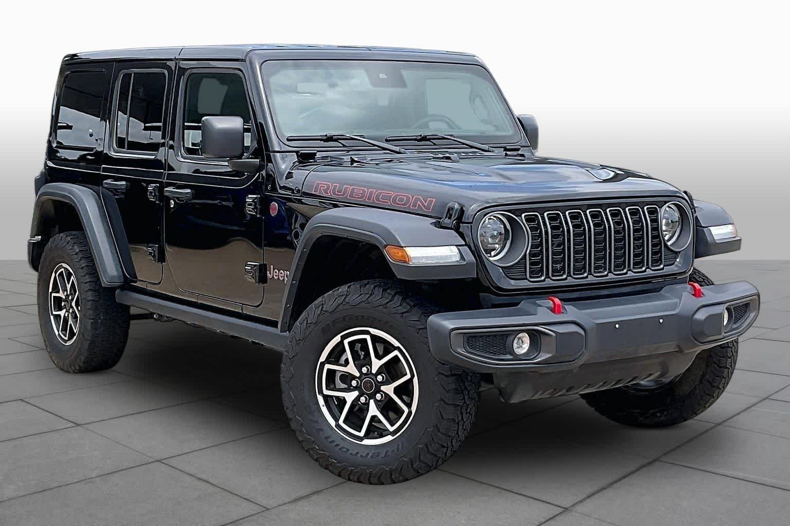 Used 2025 Black Clearcoat Jeep Rubicon image 3