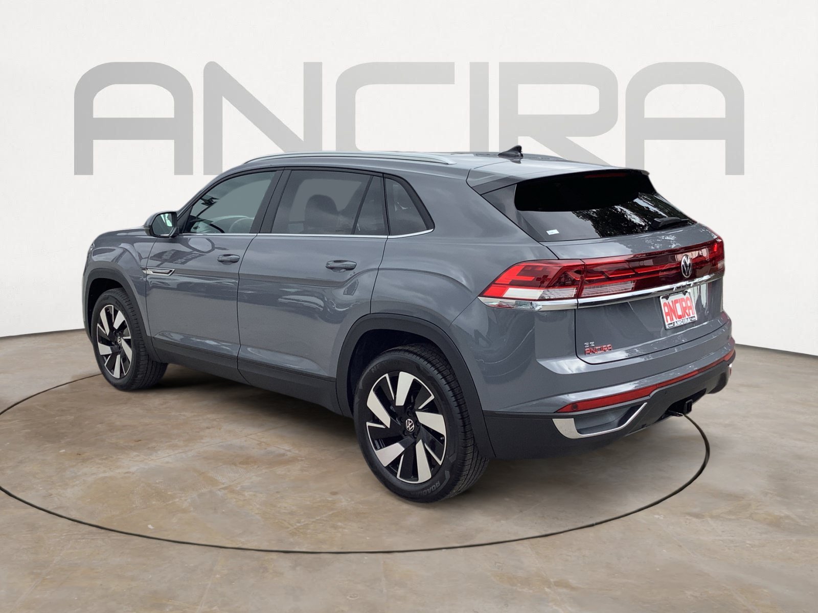 New 2026 Pure Gray Volkswagen 2.0T SE w/Technology image 6