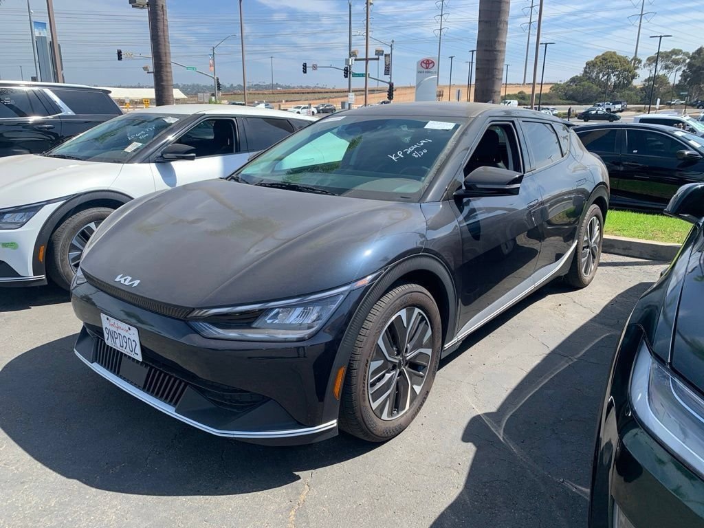 2024 Kia EV6 Light