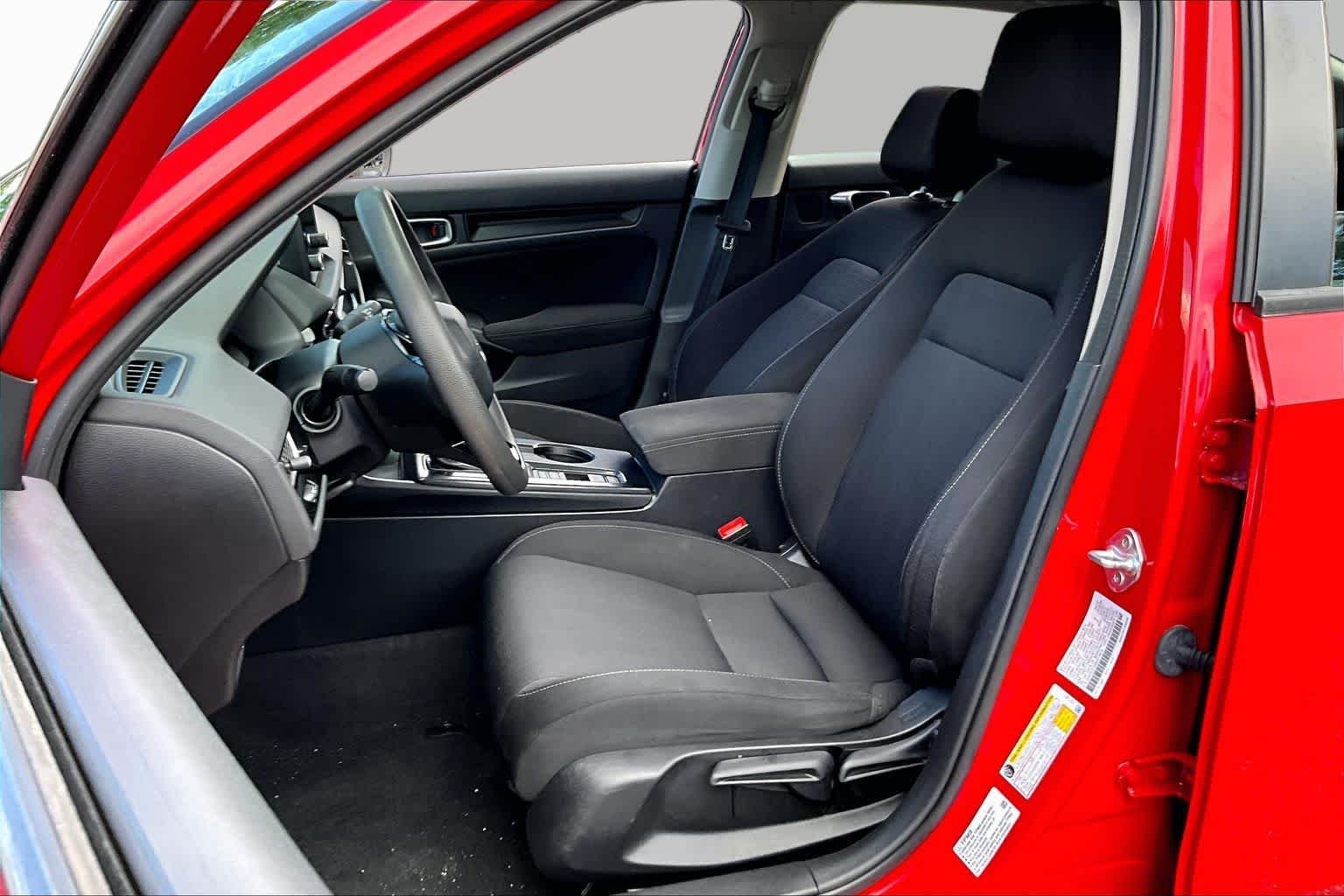 Used 2022 Rallye Red Honda LX image 8