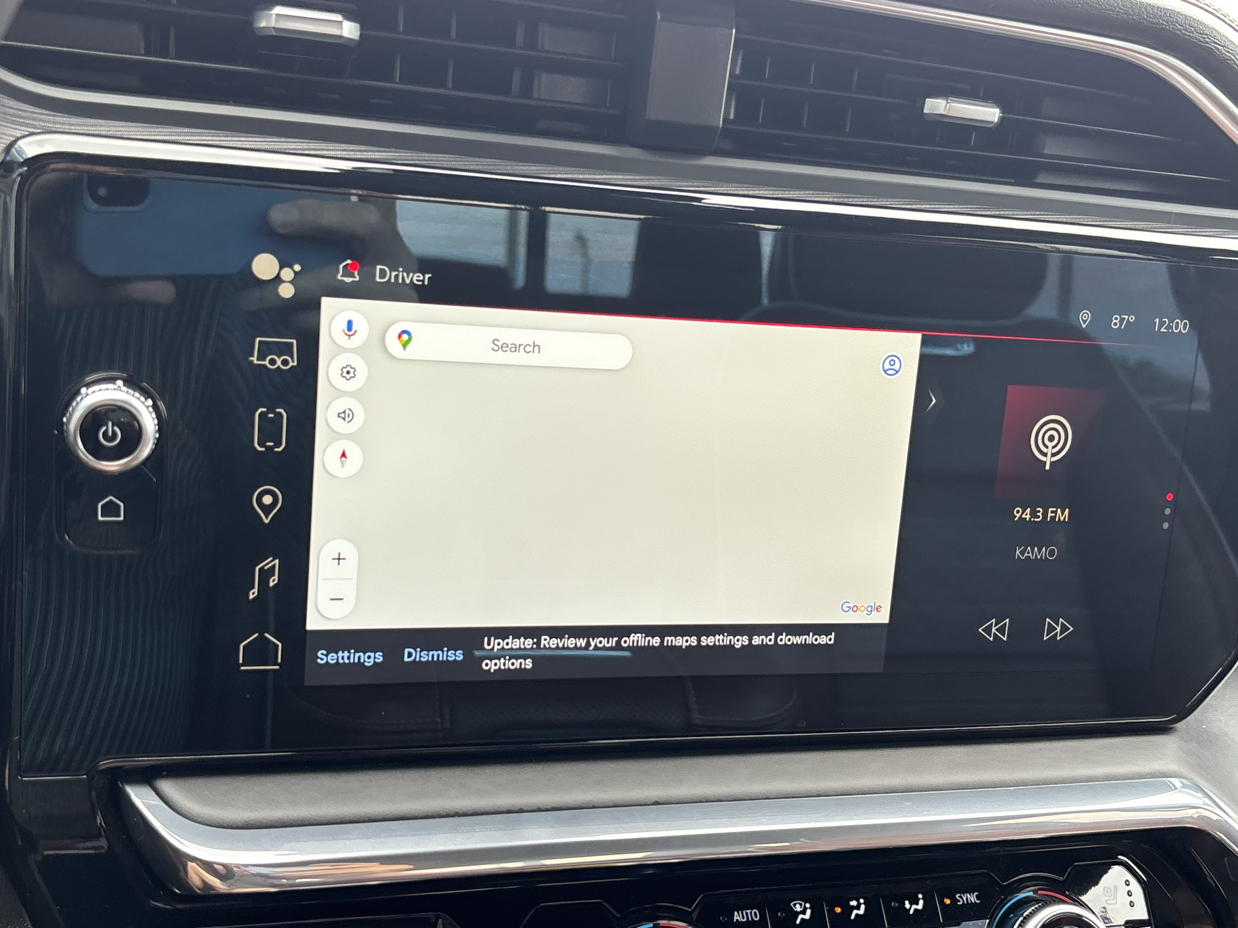 Used 2025 Sterling Metallic GMC Denali Ultimate image 35