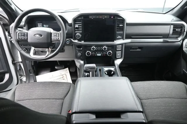 Certified Used 2024 Avalanche Ford XLT image 22