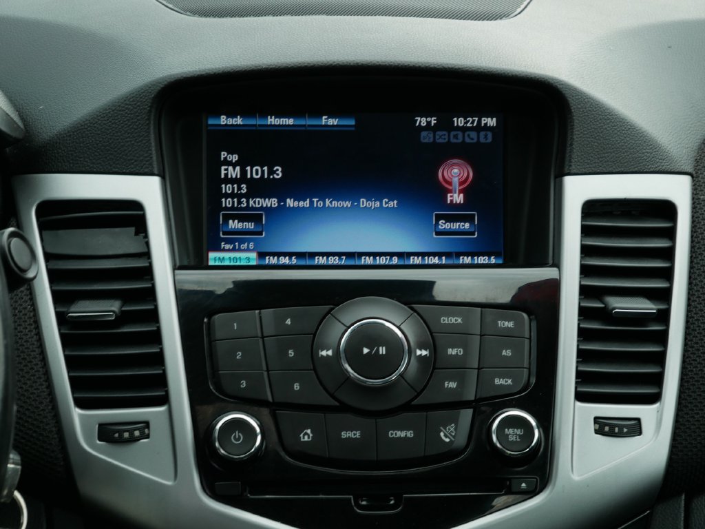Used 2013 Blue Topaz Metallic Chevrolet 1LT image 14