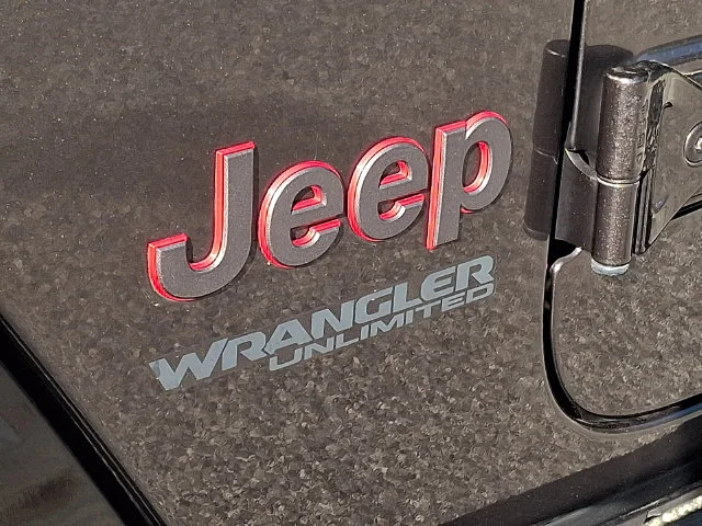 Used 2018 Gray Jeep Unlimited Rubicon image 28