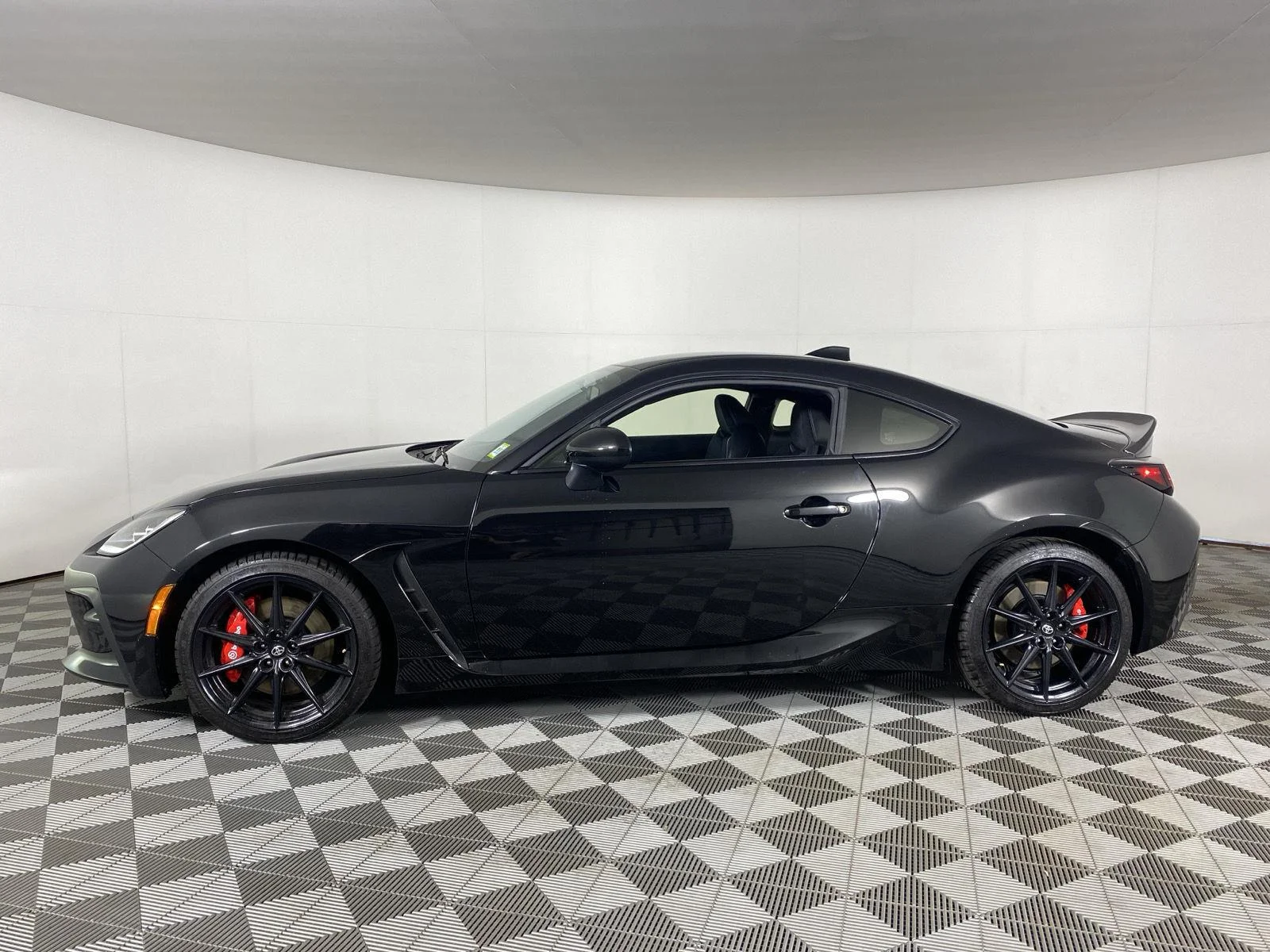 Used 2025 Raven Toyota Premium image 14