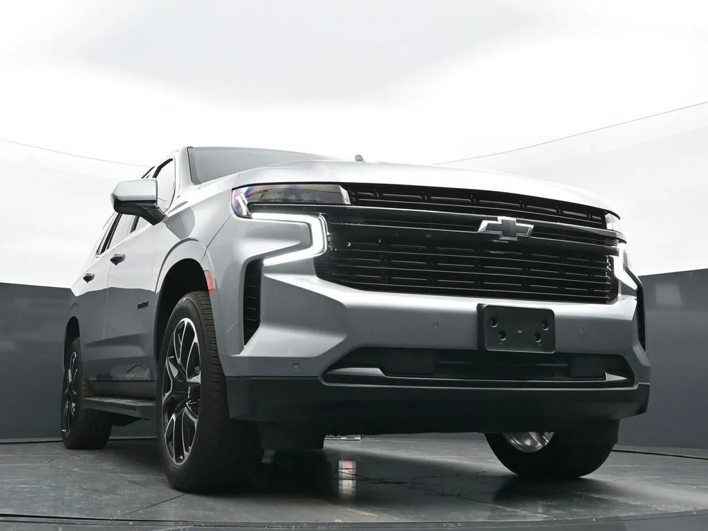 Used 2023 Gray Chevrolet RST image 25