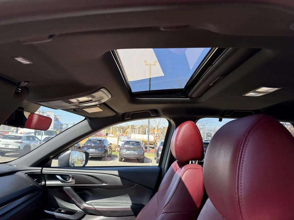 2023 Mazda CX-9 Carbon Edition