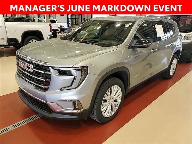 Used 2024 Silver GMC Elevation image 3