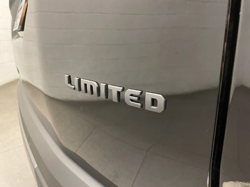 New 2026 Black Jeep Limited image 5