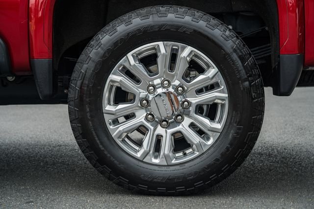 Used 2022 Cayenne Red GMC Denali image 23