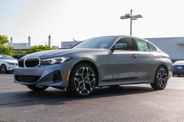 2026 BMW 3 Series 330i xDrive Sedan's photo