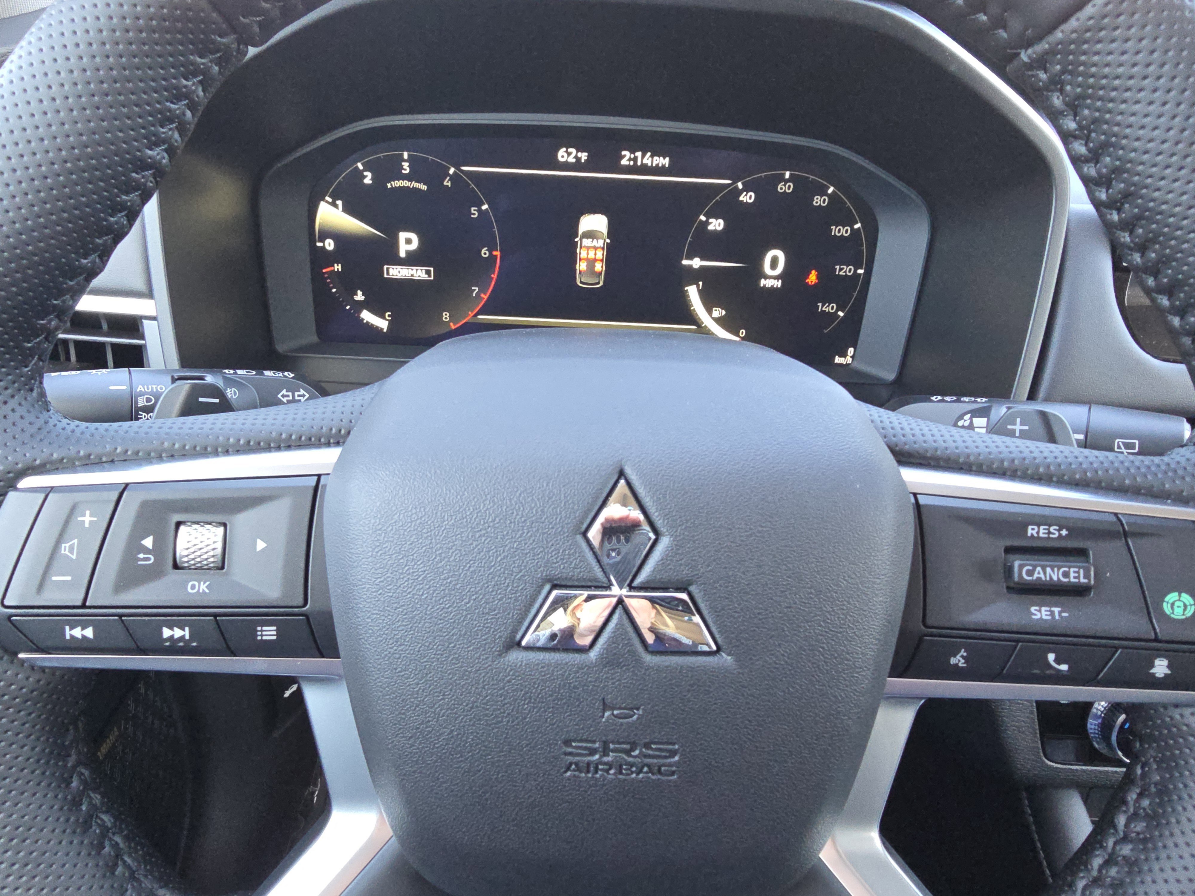 New 2026 Black Diamond Mitsubishi SE image 16