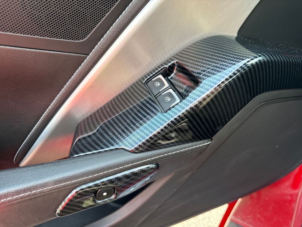 Used 2019 Red Chevrolet Stingray image 14