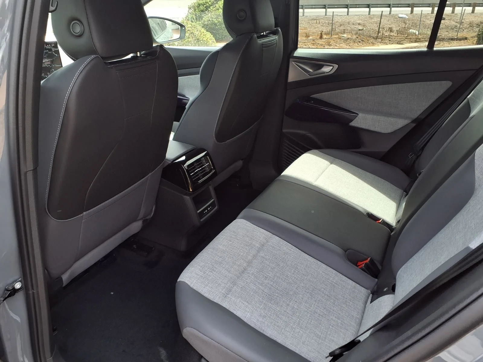 New 2026 Pure Gray Volkswagen Pro image 18