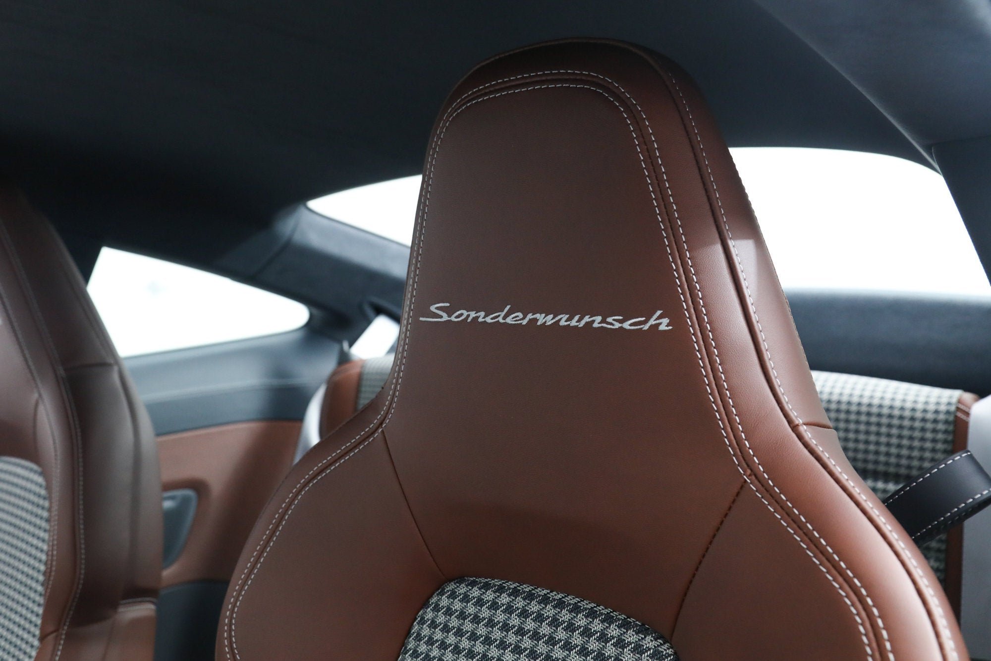 Used 2026 Dark Sea Blue Porsche GT3 Coupe image 25