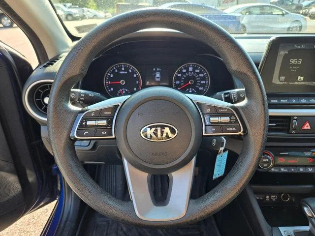 Used 2019 Blue Kia LXS image 31