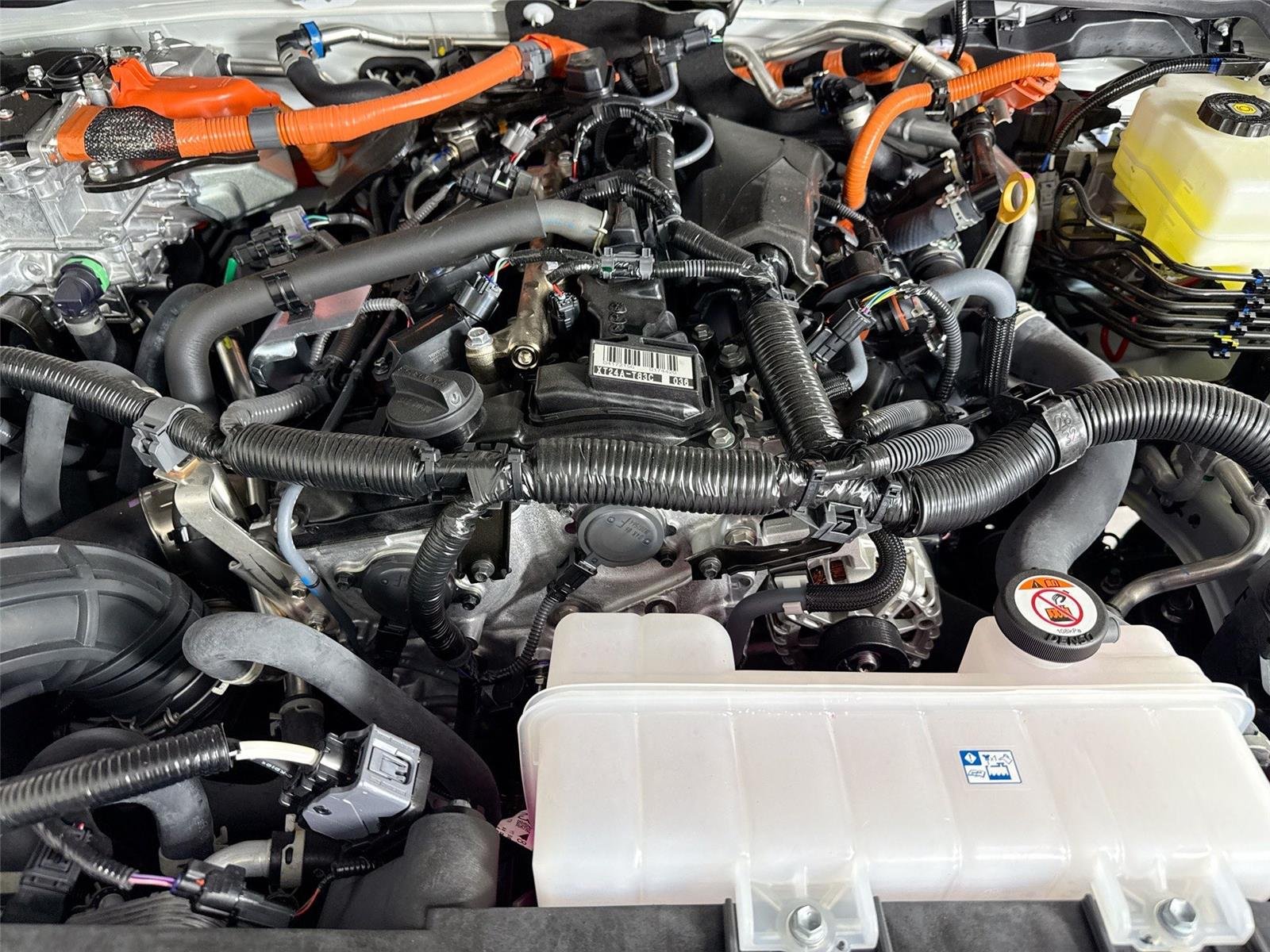 New 2026 Ice Cap Toyota Trailhunter HV image 39