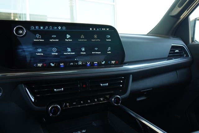 Used 2025 Gray Chevrolet RST image 17