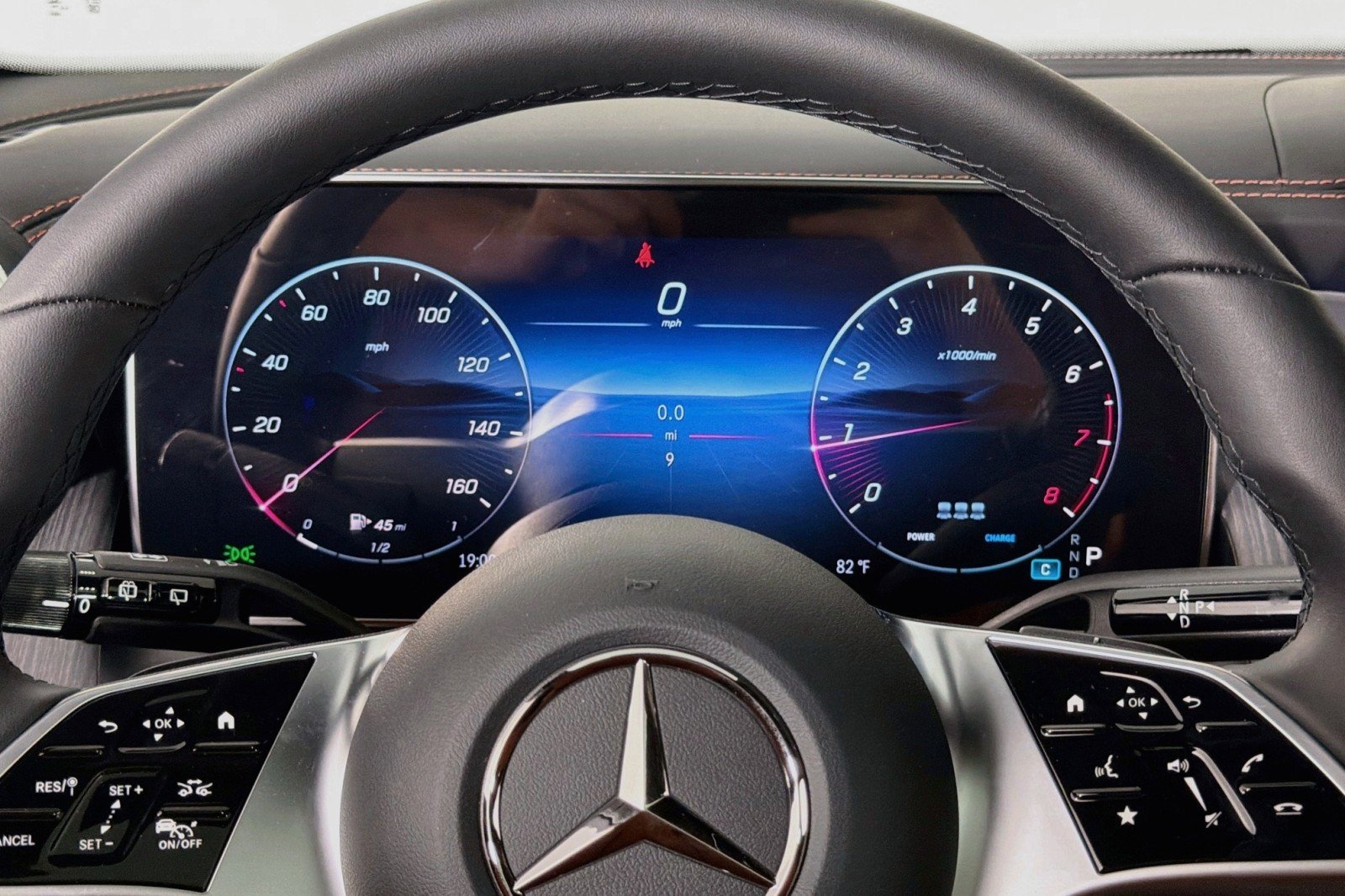New 2027 Black Mercedes-Benz GLC 300 SUV image 18