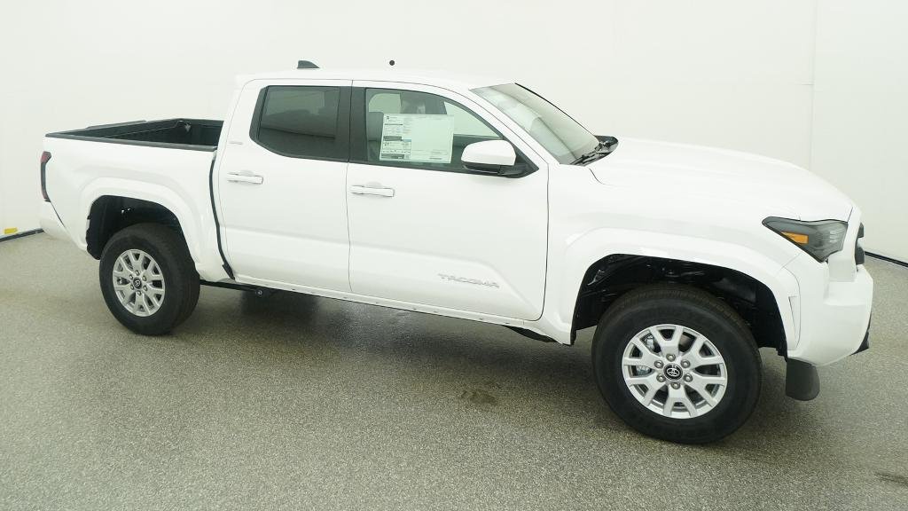 New 2026 Ice Cap Toyota SR5 image 12