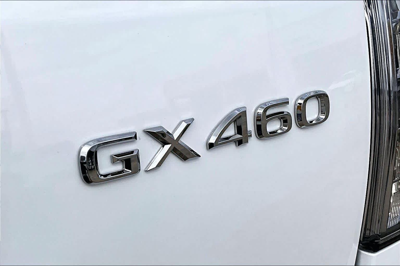 Used 2020 Starfire Pearl Lexus Premium image 10