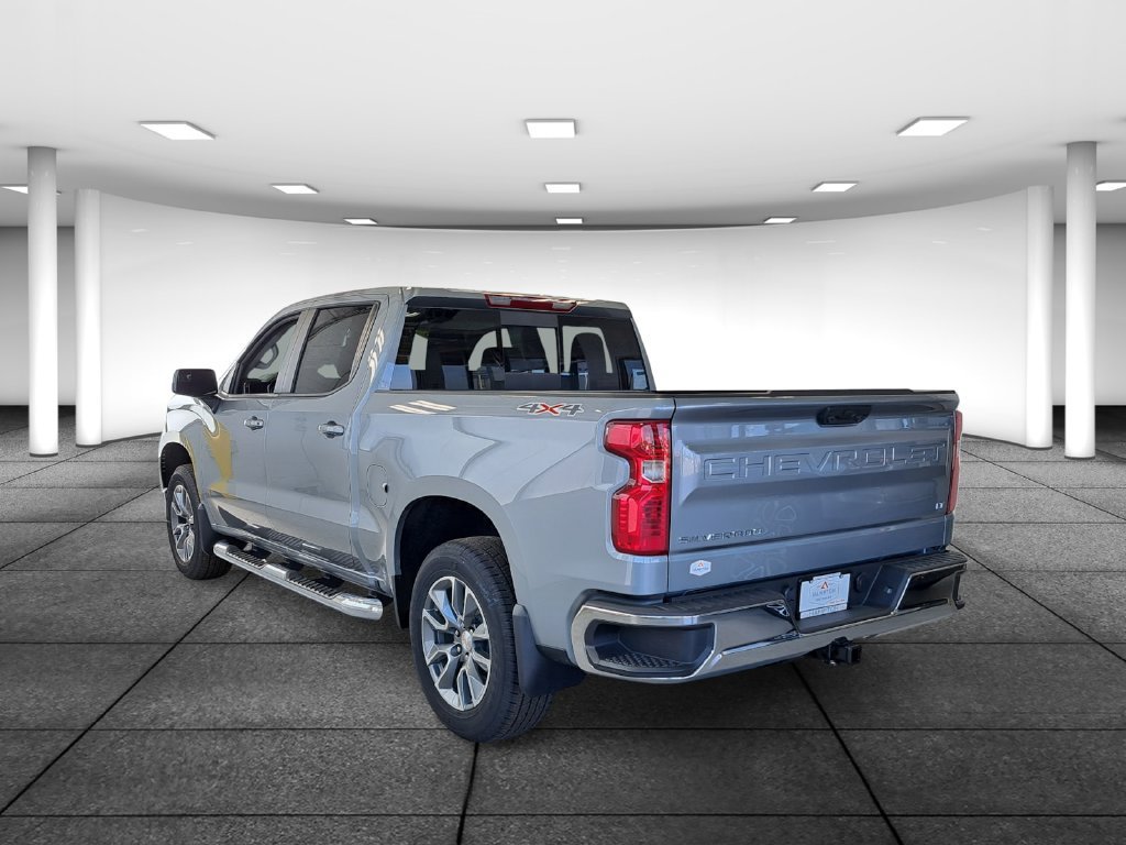 2026 Chevrolet Silverado 1500 LT - Photo 6