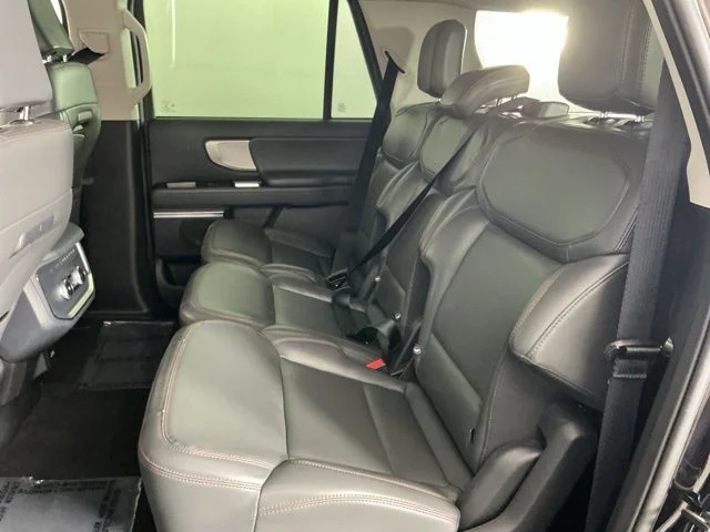 Used 2025 Black Metallic Ford Active image 31