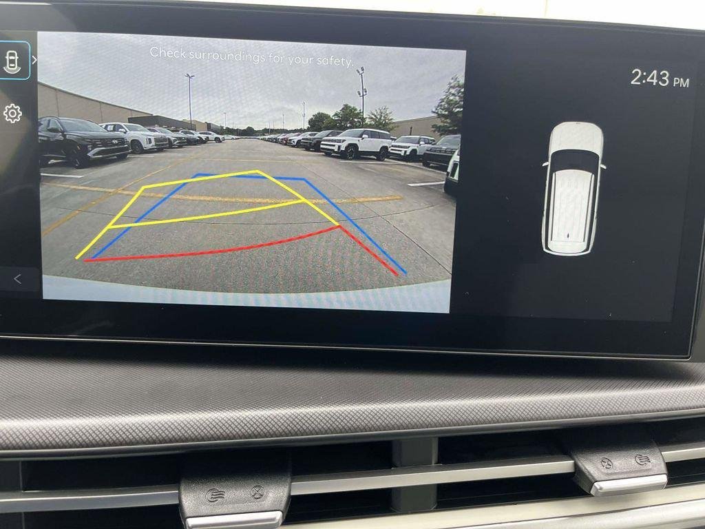 New 2026 White Hyundai SEL FWD image 64