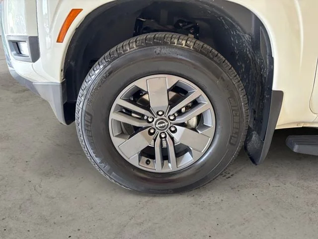 Certified Used 2025 Glacier White Nissan SV image 14
