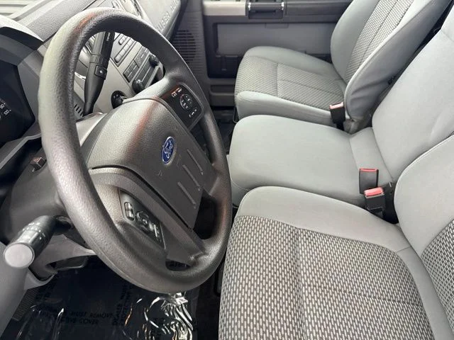 Used 2014 White Ford XLT image 20