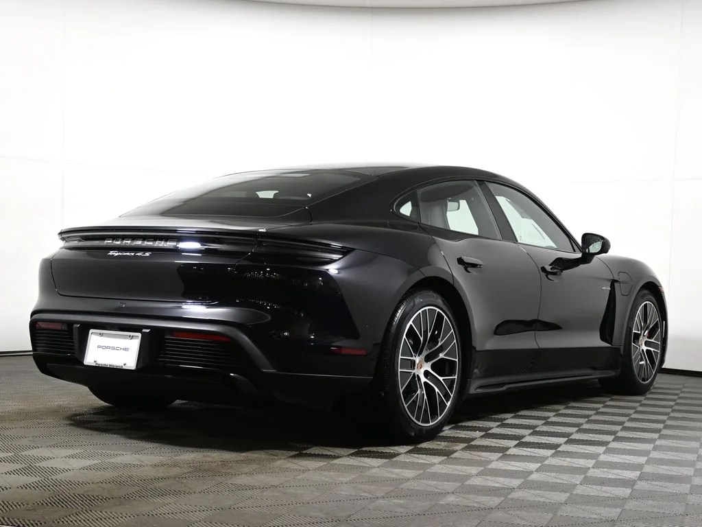 New 2026 Black Porsche 4S image 7